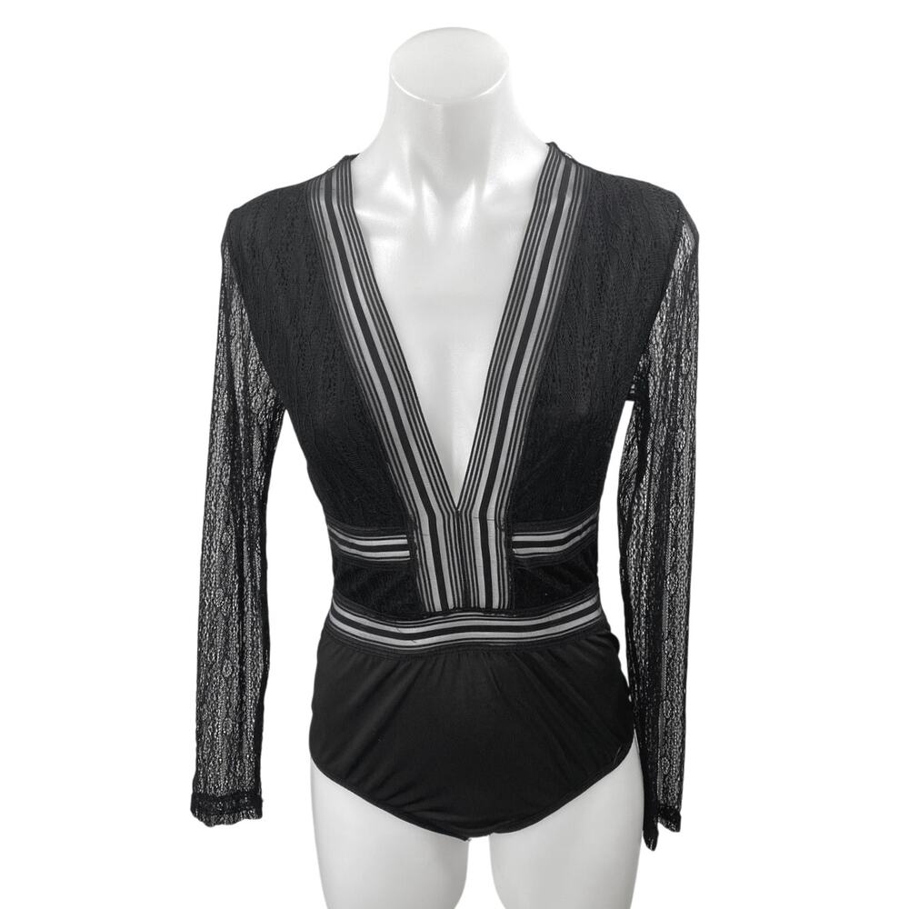 Lulus Casita Black Sheer Lace Long Sleeve Plunge V-neck Bodysuit Blouse Top Sz M